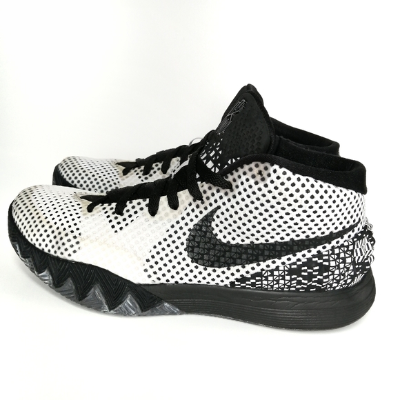 Nike Kyrie 1 BHM - Picture 1 of 9